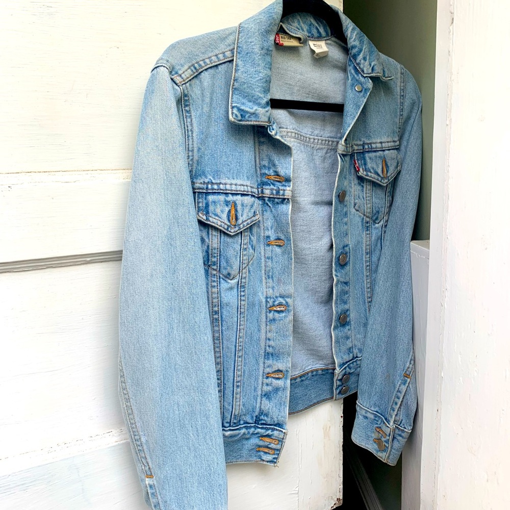 Vintage Levi’s denim jacket